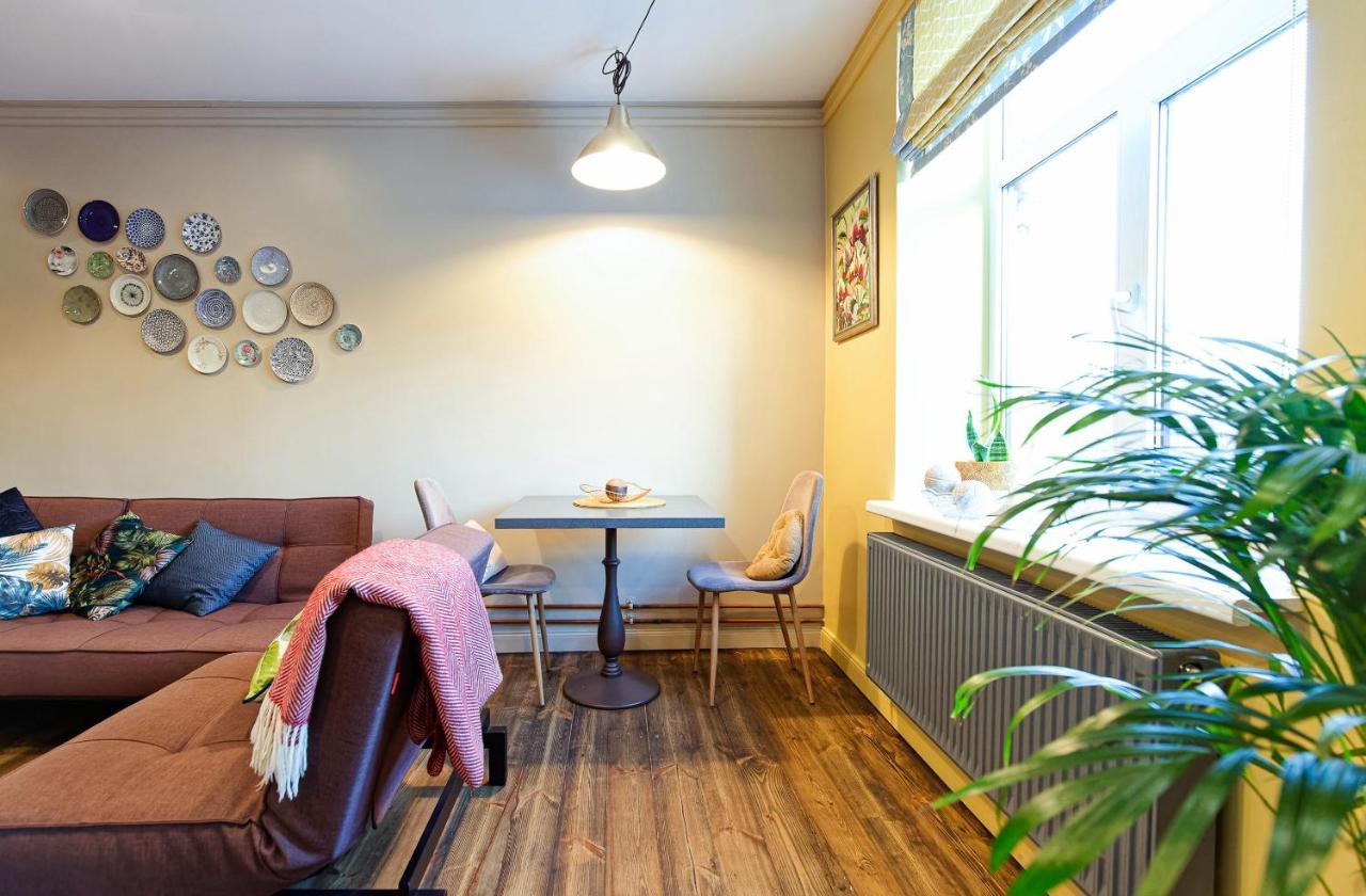 Self Check In Miera Art Apartment Riga Exterior foto